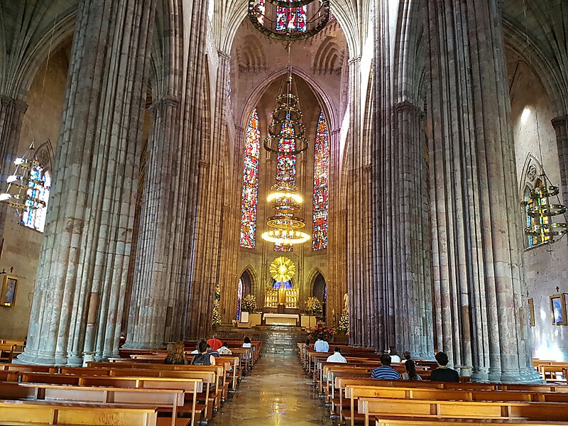 https://mdw-travel-data-us-east-1.s3.amazonaws.com/img/country/Mexico/Expiatory-Temple/img_01.jpg