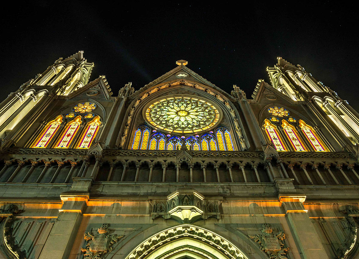 https://mdw-travel-data-us-east-1.s3.amazonaws.com/img/country/Mexico/Expiatory-Temple/img_02.jpg