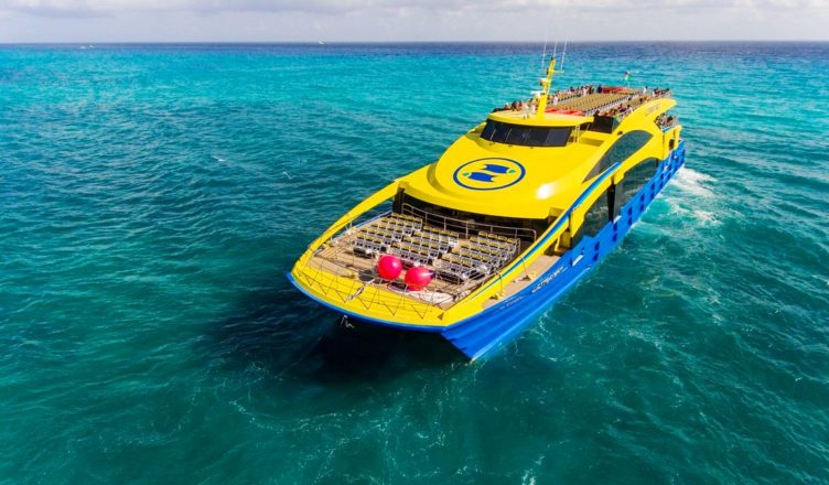 https://mdw-travel-data-us-east-1.s3.amazonaws.com/img/country/Mexico/Ferry-to-Cozumel/img_01.jpg