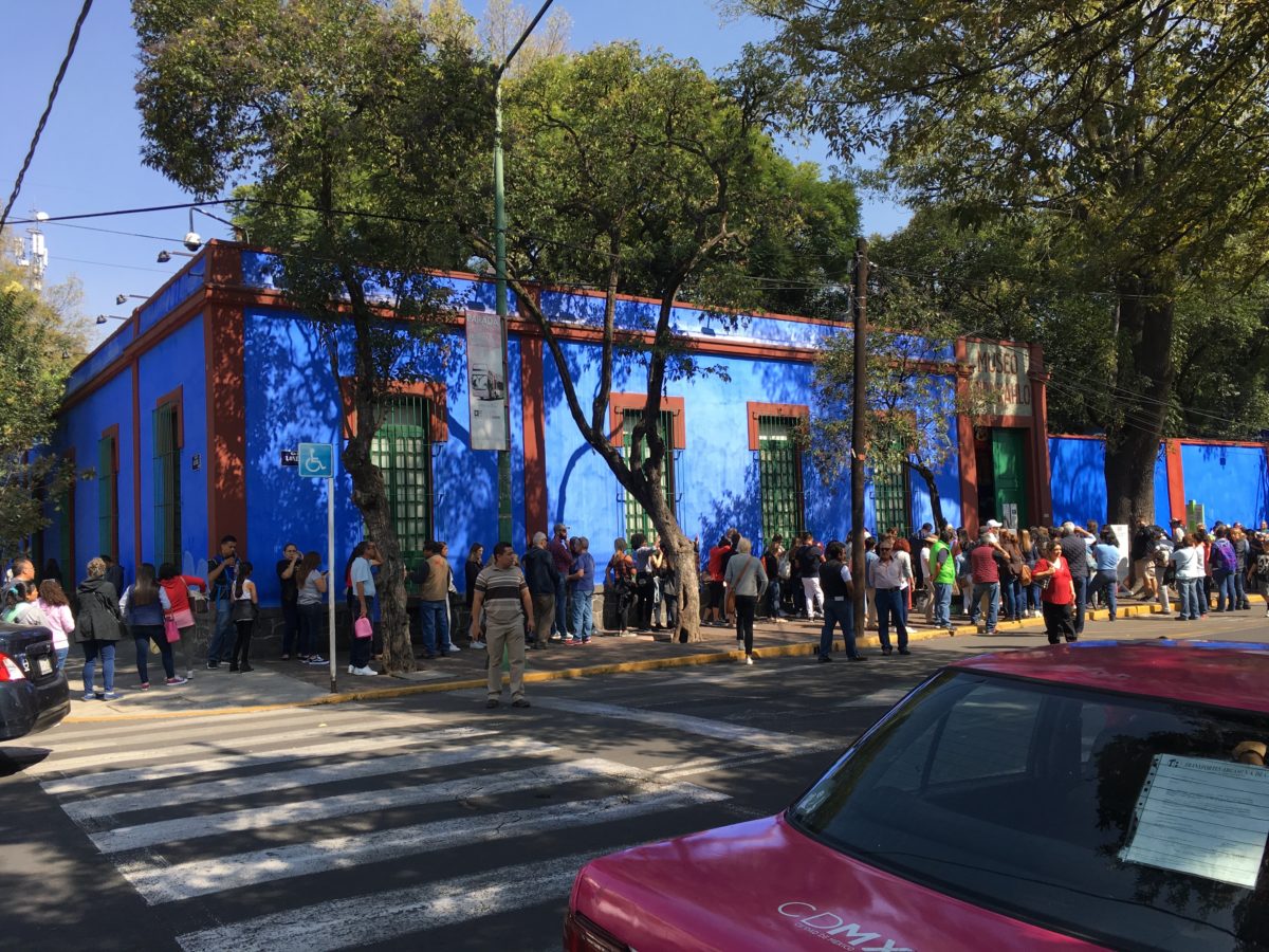 https://mdw-travel-data-us-east-1.s3.amazonaws.com/img/country/Mexico/Frida-Kahlo-Museum/img_03.jpg