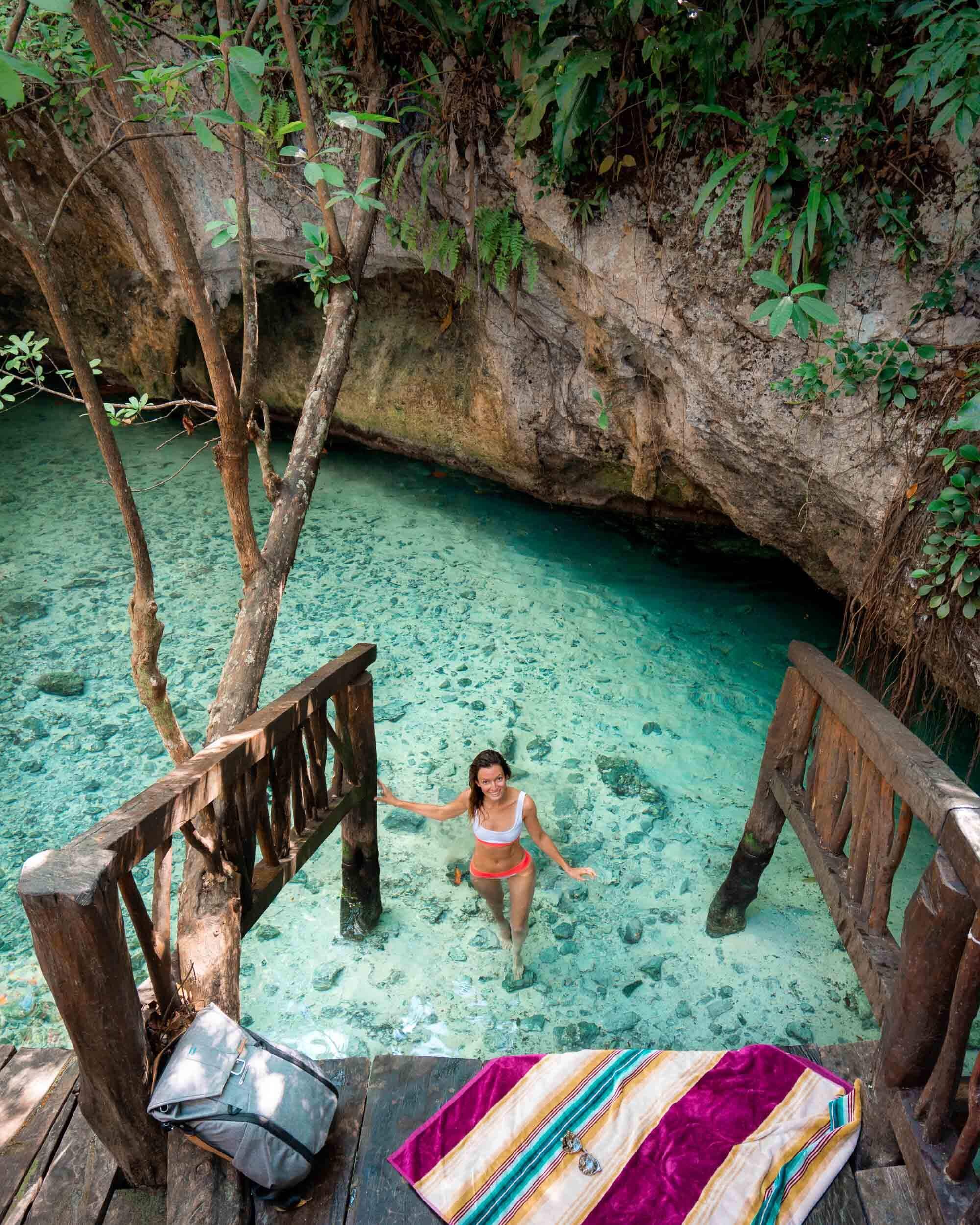 https://mdw-travel-data-us-east-1.s3.amazonaws.com/img/country/Mexico/Gran-Cenote/img_03.jpg