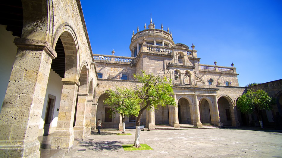 https://mdw-travel-data-us-east-1.s3.amazonaws.com/img/country/Mexico/Hospicio-Cabanas/img_03.jpg