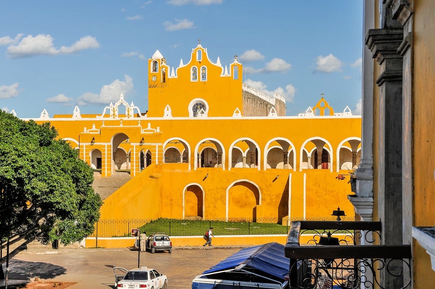 https://mdw-travel-data-us-east-1.s3.amazonaws.com/img/country/Mexico/Izamal/img_01.jpg