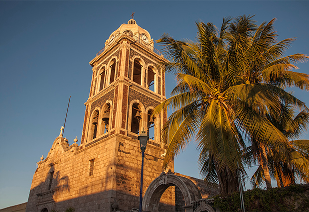 https://mdw-travel-data-us-east-1.s3.amazonaws.com/img/country/Mexico/Loreto/img_03.jpg