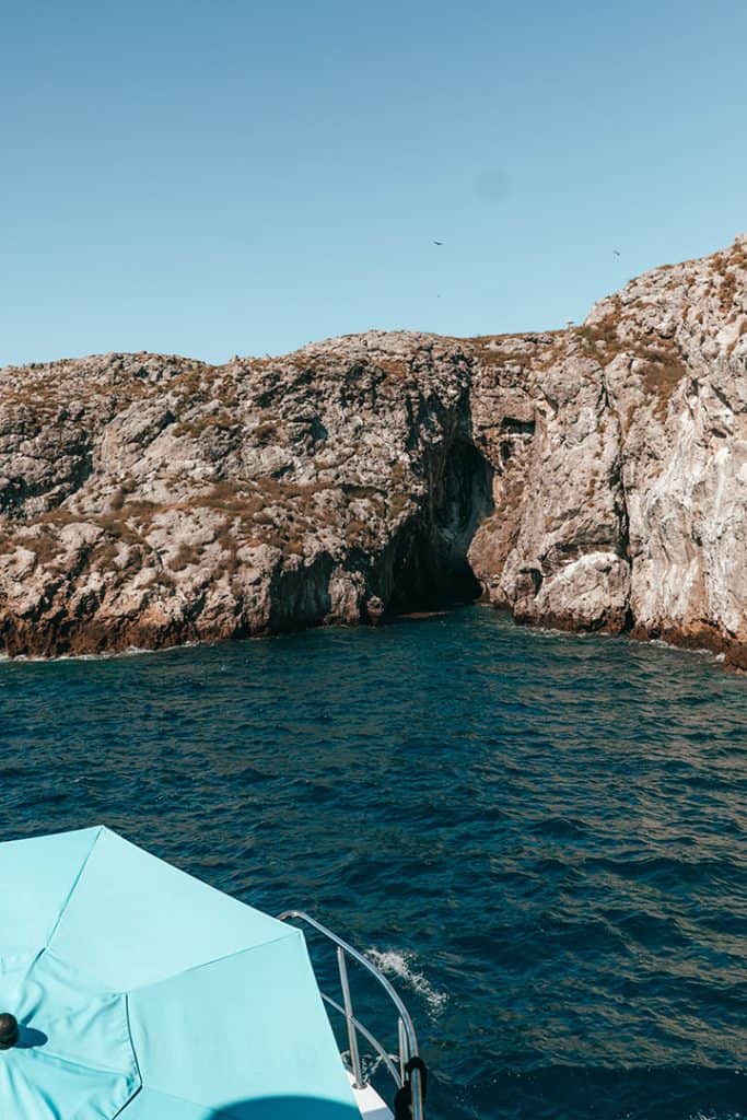 https://mdw-travel-data-us-east-1.s3.amazonaws.com/img/country/Mexico/Marietas-Islands/img_03.jpg