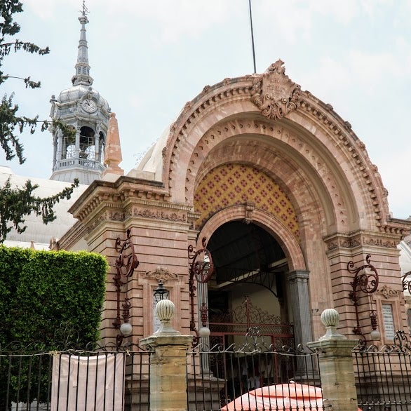 https://mdw-travel-data-us-east-1.s3.amazonaws.com/img/country/Mexico/Mercado-Hidalgo/img_03.jpg