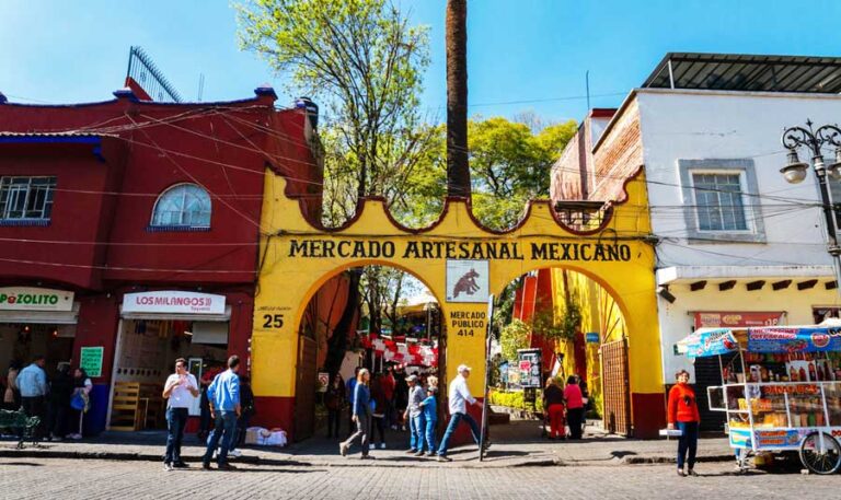 https://mdw-travel-data-us-east-1.s3.amazonaws.com/img/country/Mexico/Mercado-Municipal-Ernesto-Moguel/img_01.jpg