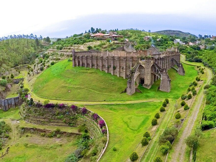 https://mdw-travel-data-us-east-1.s3.amazonaws.com/img/country/Mexico/Mina-de-Cata/img_02.jpg