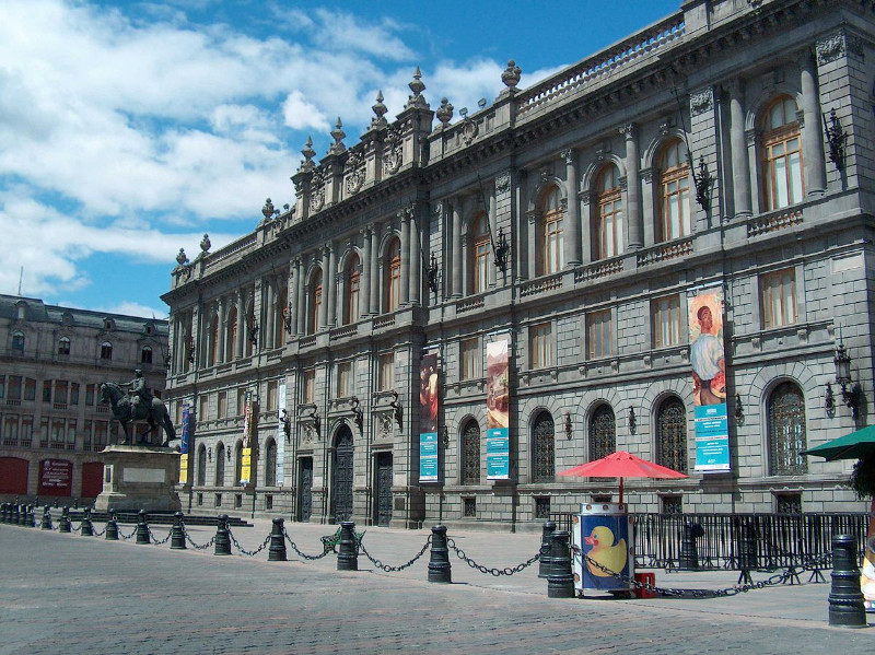 https://mdw-travel-data-us-east-1.s3.amazonaws.com/img/country/Mexico/Museo-Nacional-de-Arte/img_01.jpg