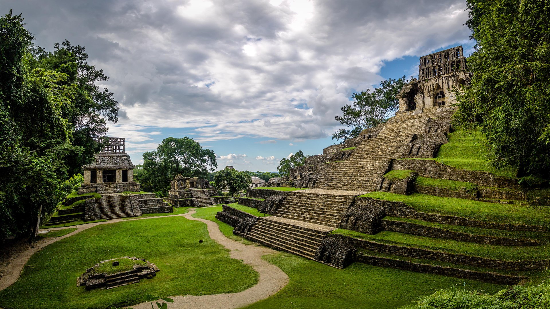 https://mdw-travel-data-us-east-1.s3.amazonaws.com/img/country/Mexico/Museo-Regional-de-Palenque/img_01.jpg