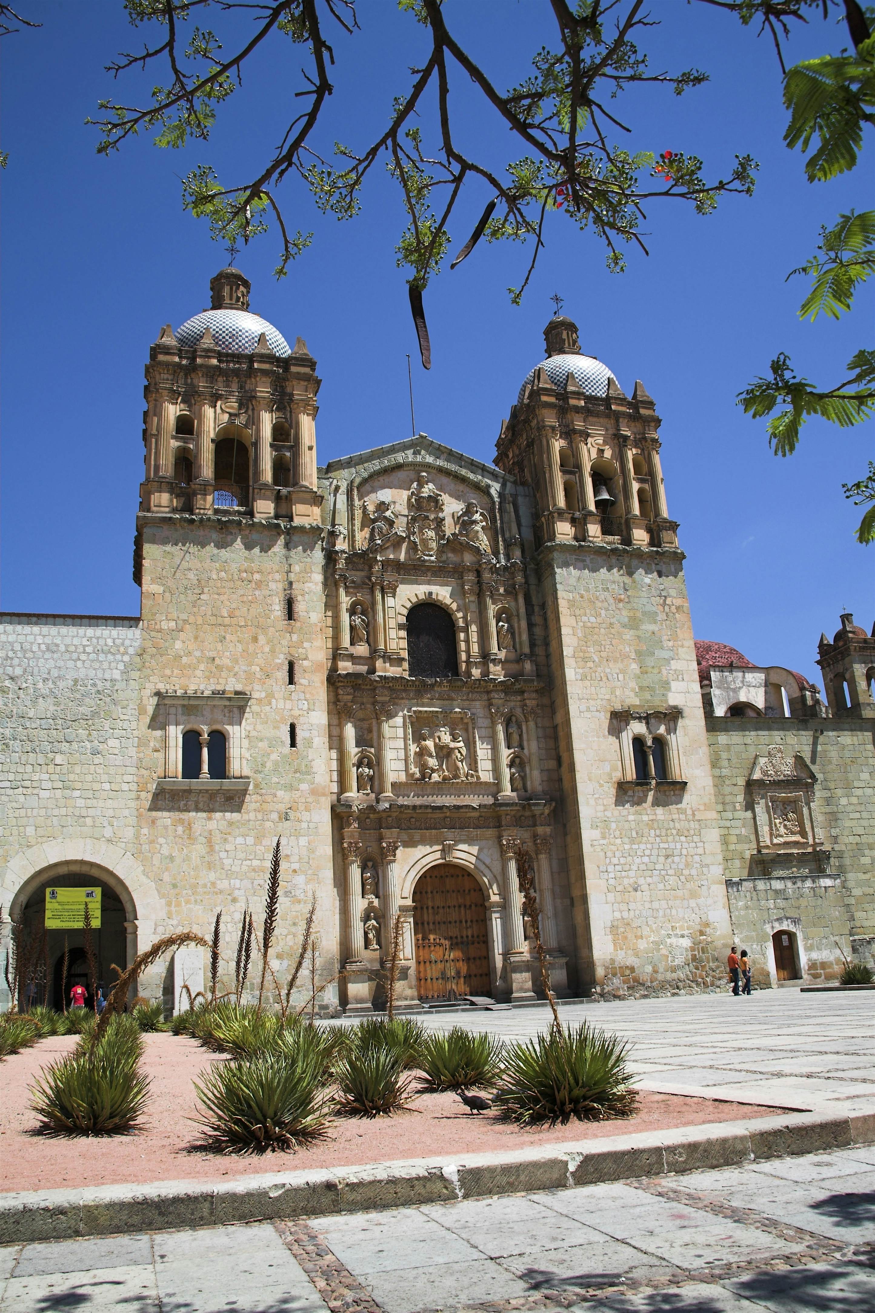 https://mdw-travel-data-us-east-1.s3.amazonaws.com/img/country/Mexico/Museo-de-las-Culturas-de-Oaxaca/img_01.jpg