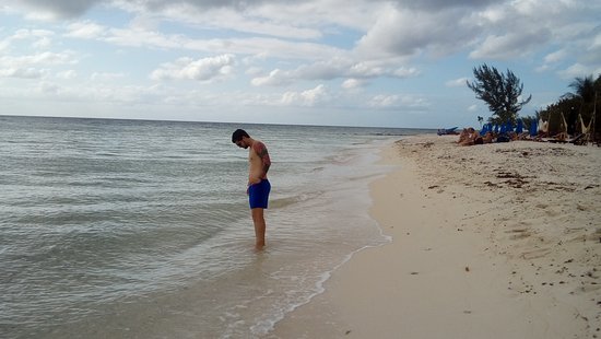 https://mdw-travel-data-us-east-1.s3.amazonaws.com/img/country/Mexico/Palancar-Beach/img_03.jpg