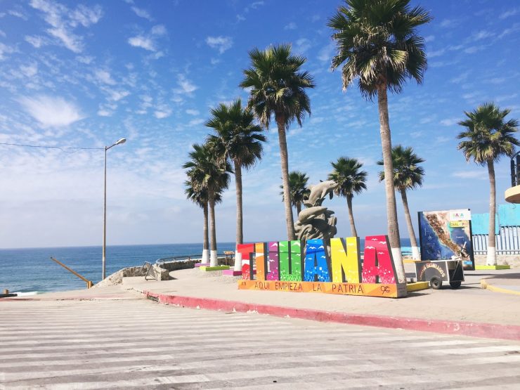 https://mdw-travel-data-us-east-1.s3.amazonaws.com/img/country/Mexico/Playas-de-Tijuana/img_00.jpg