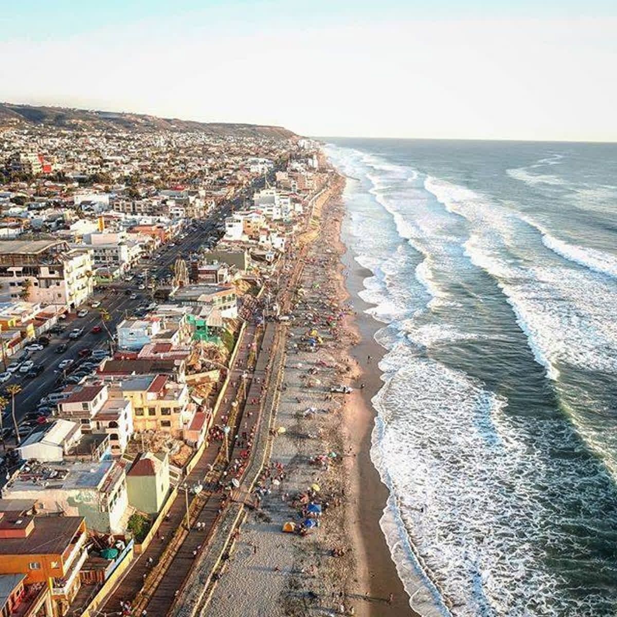 https://mdw-travel-data-us-east-1.s3.amazonaws.com/img/country/Mexico/Playas-de-Tijuana/img_03.jpg