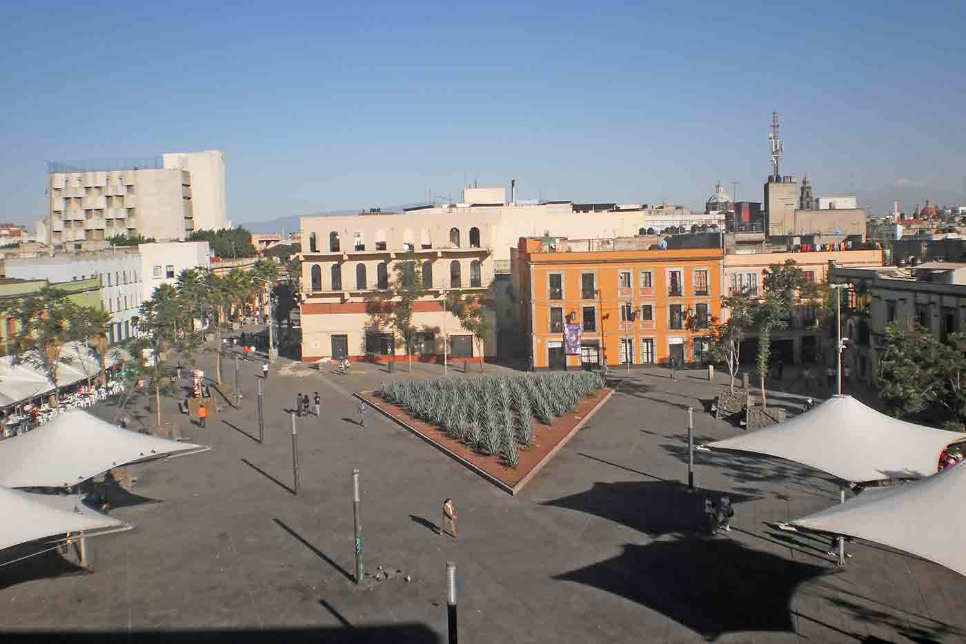 https://mdw-travel-data-us-east-1.s3.amazonaws.com/img/country/Mexico/Plaza-Garibaldi/img_03.jpg