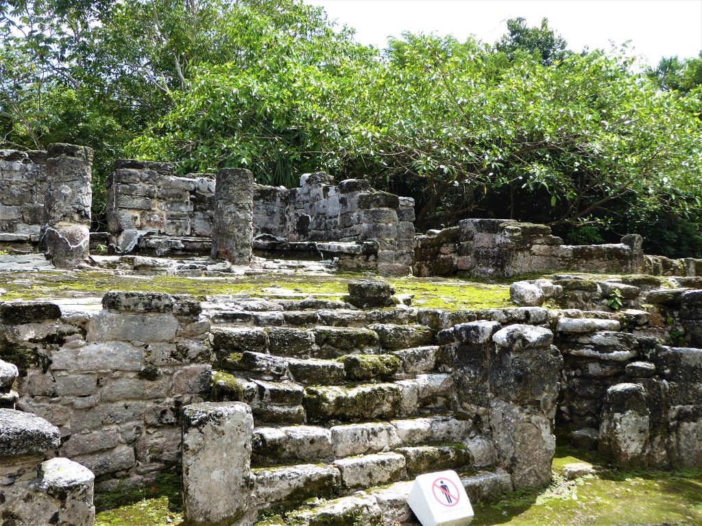 https://mdw-travel-data-us-east-1.s3.amazonaws.com/img/country/Mexico/San-Gervasio-Archaeological-Site/img_03.jpg