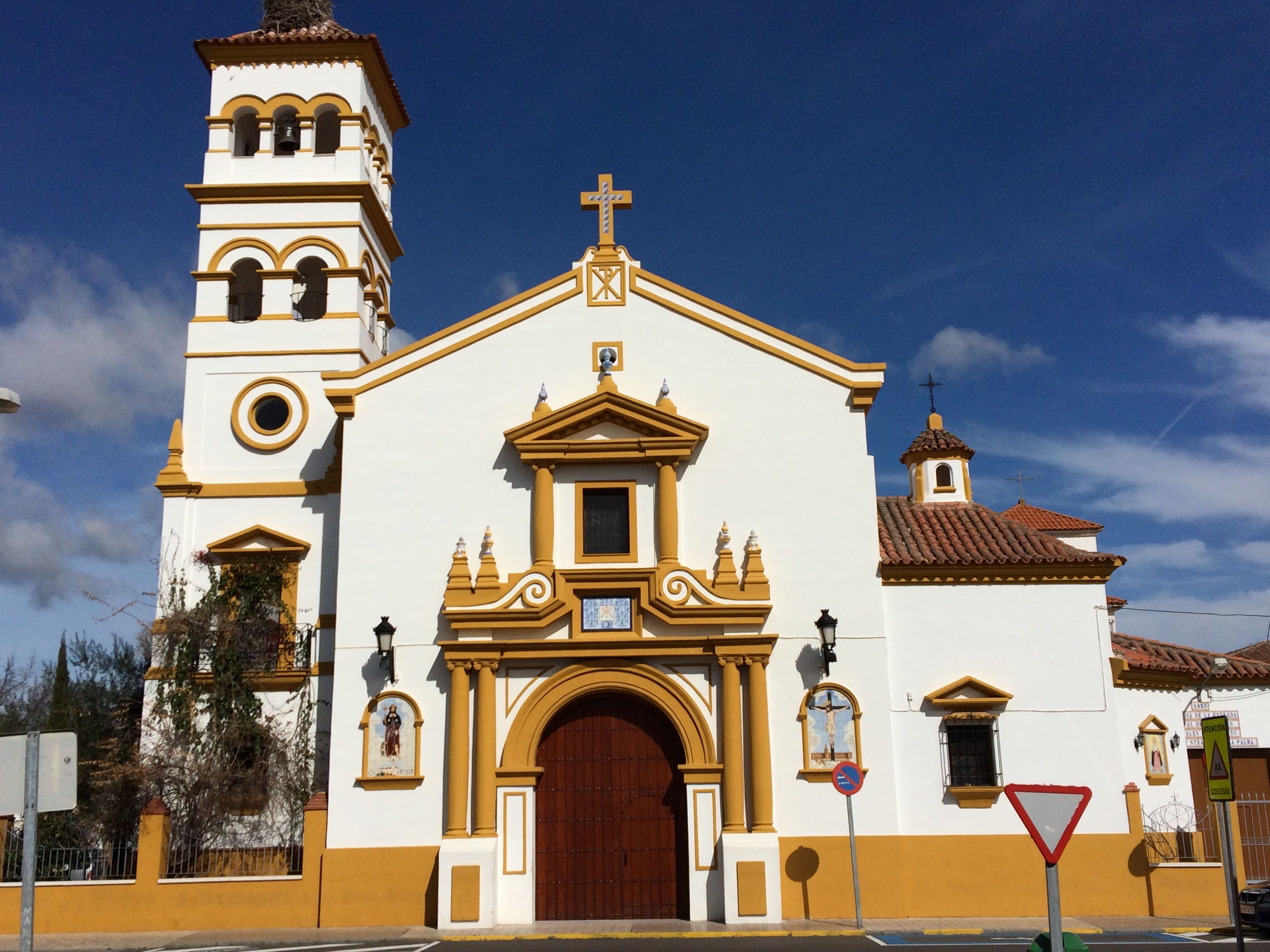 https://mdw-travel-data-us-east-1.s3.amazonaws.com/img/country/Mexico/San-Roque-Temple--Iglesia-de-San-Roque-/img_02.jpg