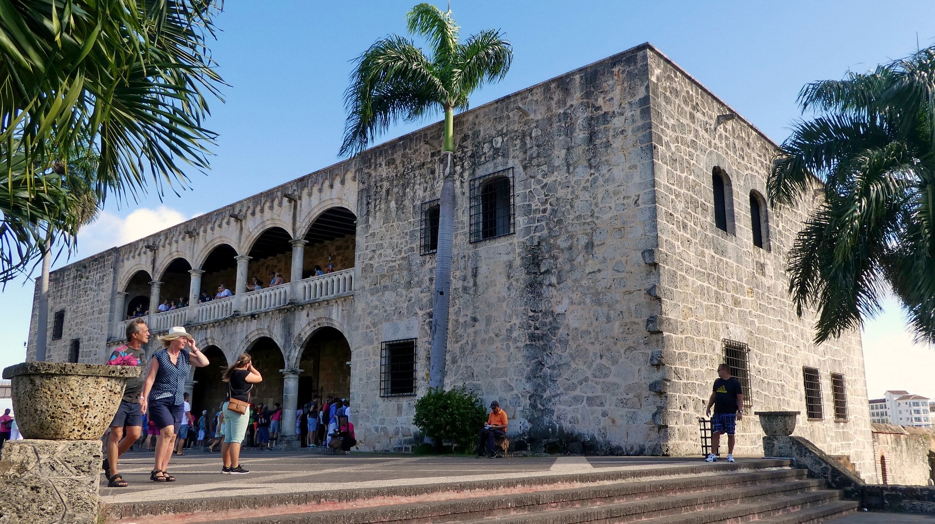 https://mdw-travel-data-us-east-1.s3.amazonaws.com/img/country/Mexico/Santo-Domingo-Cultural-Center/img_03.jpg