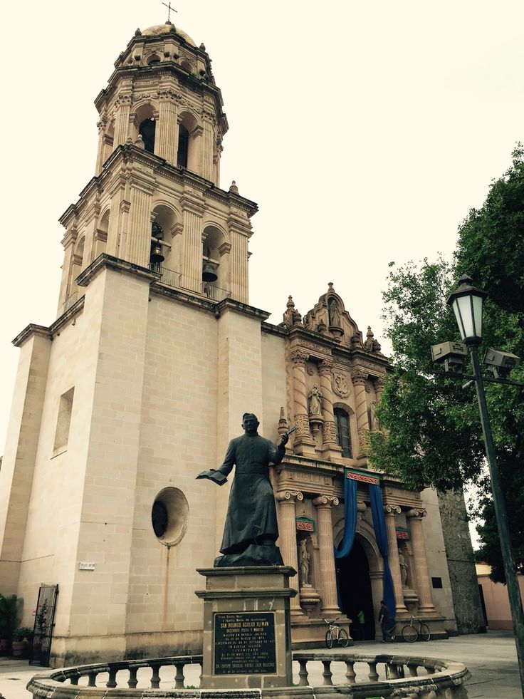 https://mdw-travel-data-us-east-1.s3.amazonaws.com/img/country/Mexico/Sayula/img_02.jpg