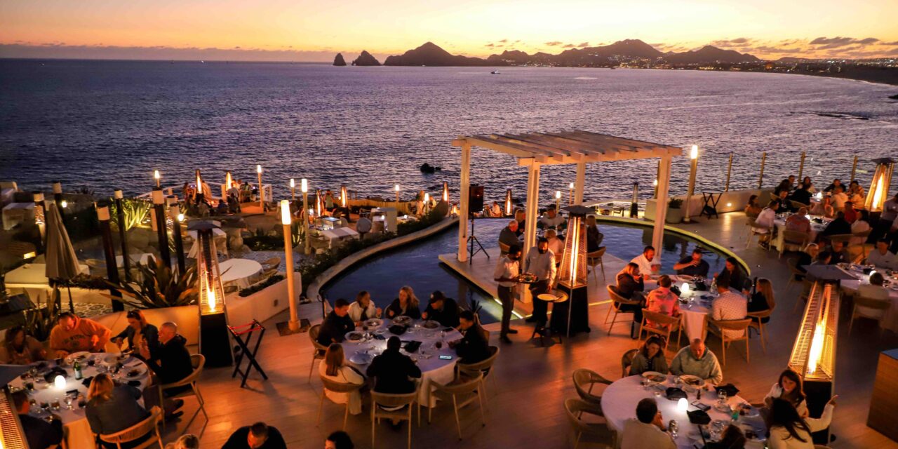 https://mdw-travel-data-us-east-1.s3.amazonaws.com/img/country/Mexico/Sunset-MonaLisa/img_00.jpg