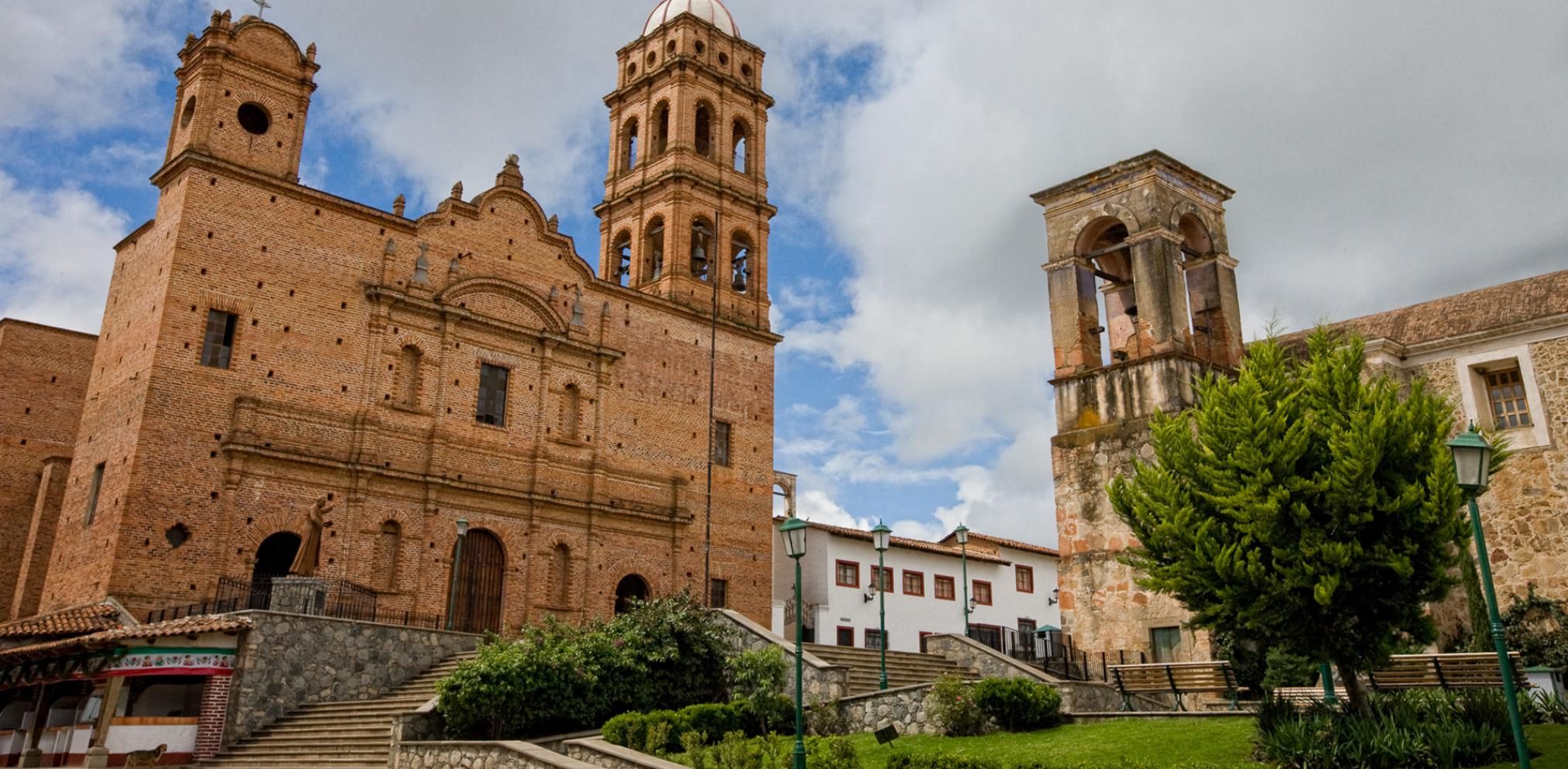 https://mdw-travel-data-us-east-1.s3.amazonaws.com/img/country/Mexico/Tapalpa/img_03.jpg