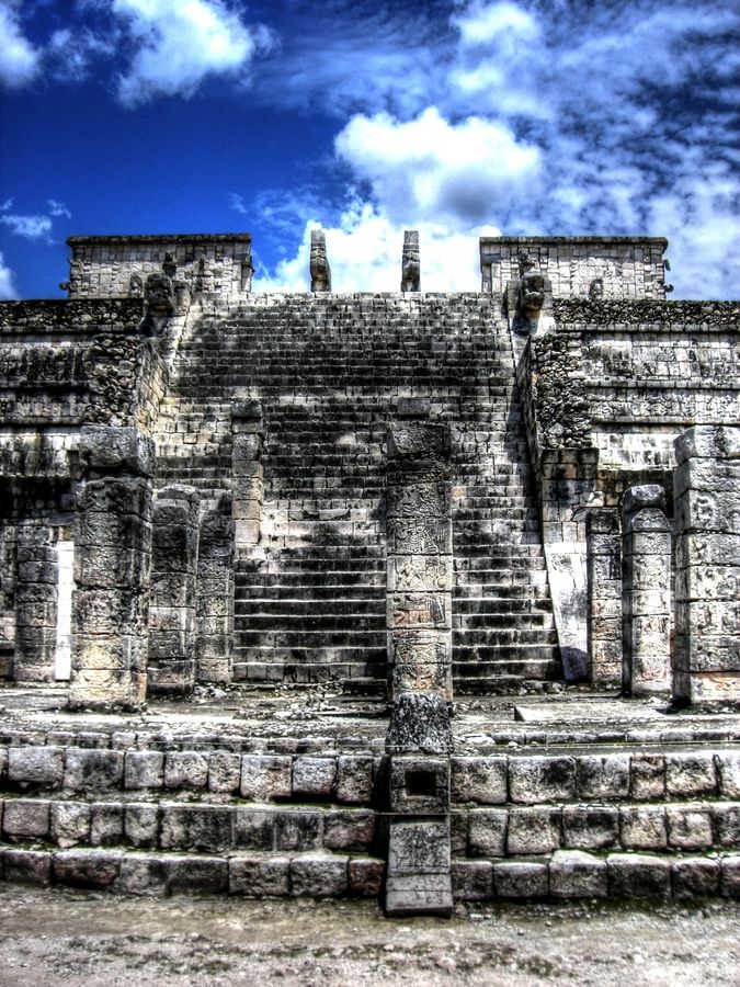 https://mdw-travel-data-us-east-1.s3.amazonaws.com/img/country/Mexico/Temple-of-the-Warriors/img_01.jpg