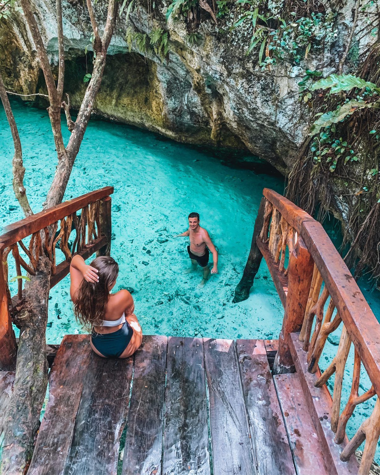 https://mdw-travel-data-us-east-1.s3.amazonaws.com/img/country/Mexico/Tulum-Cenotes/img_01.jpg