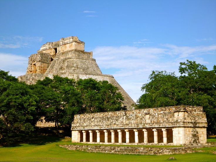 https://mdw-travel-data-us-east-1.s3.amazonaws.com/img/country/Mexico/Uxmal/img_01.jpg