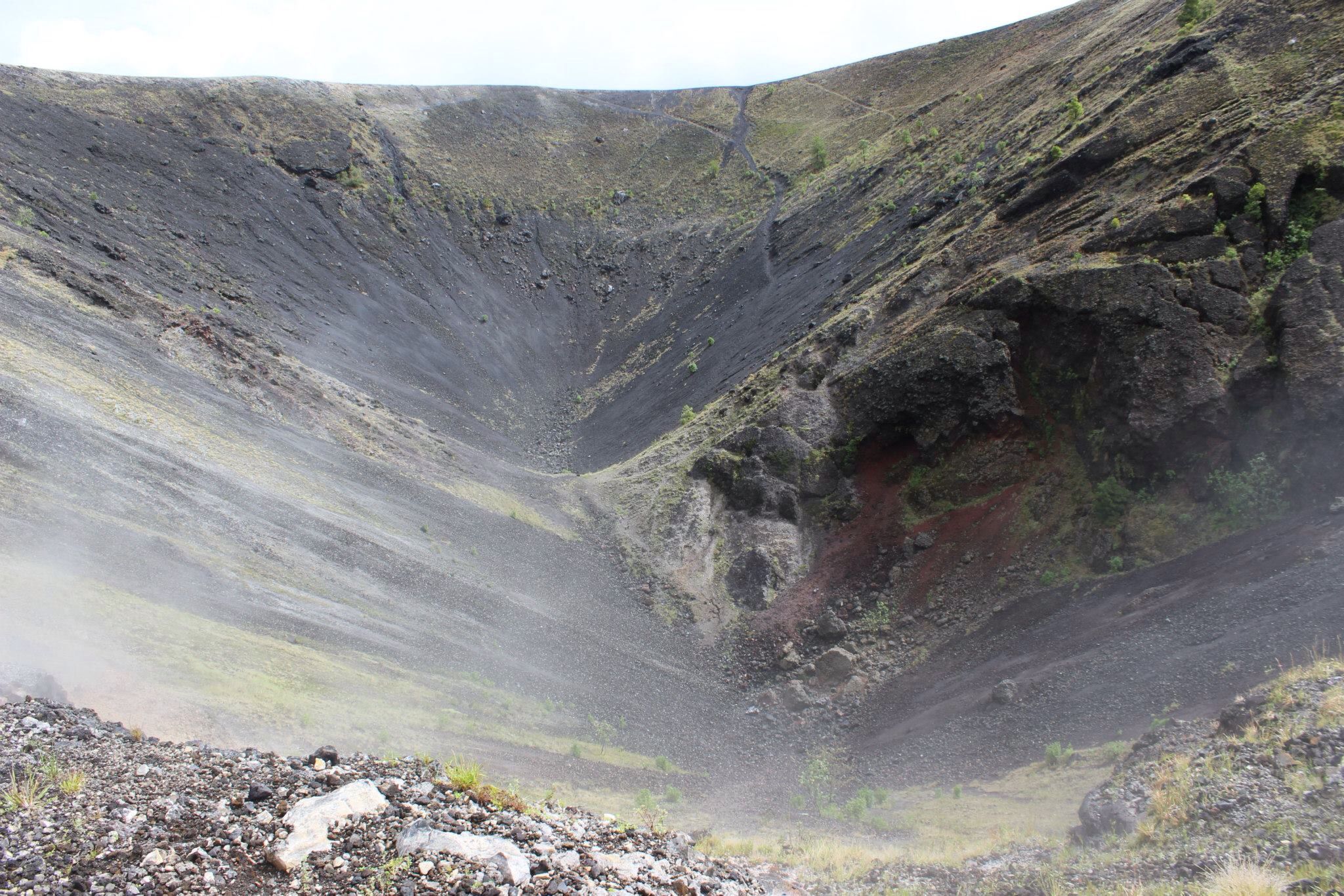https://mdw-travel-data-us-east-1.s3.amazonaws.com/img/country/Mexico/Volcan-Paricutin/img_03.jpg
