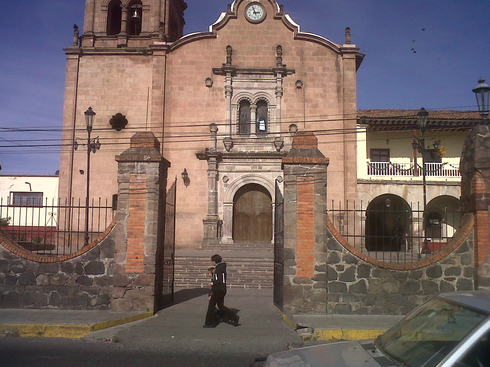 https://mdw-travel-data-us-east-1.s3.amazonaws.com/img/country/Mexico/Zacapu/img_03.jpg