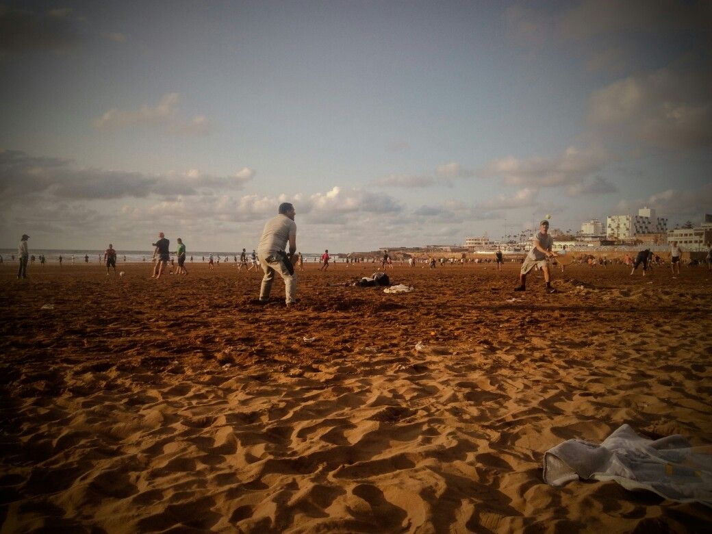 https://mdw-travel-data-us-east-1.s3.amazonaws.com/img/country/Morocco/Ain-Diab-Beach/img_03.jpg