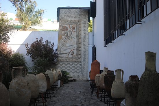 https://mdw-travel-data-us-east-1.s3.amazonaws.com/img/country/Morocco/Archaeological-Museum-of-Tetouan/img_01.jpg