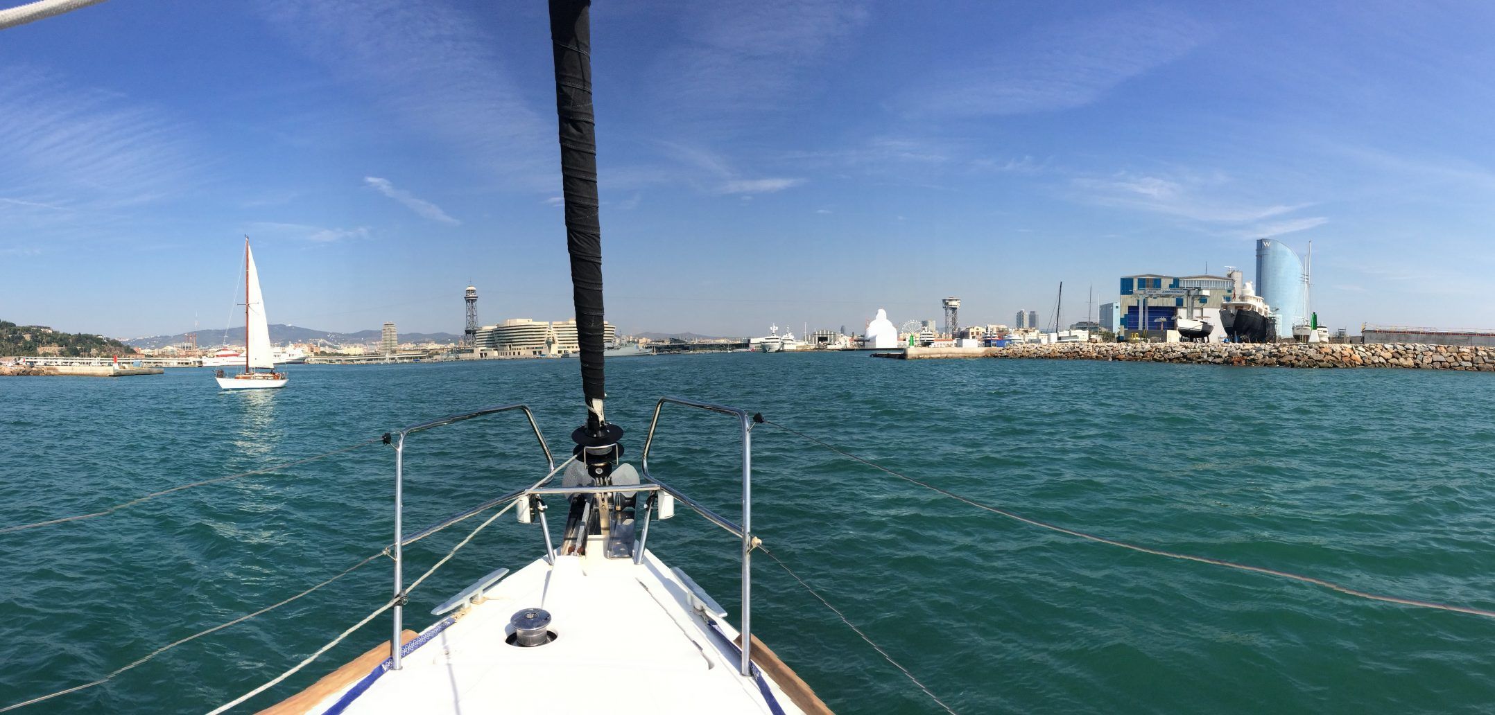 https://mdw-travel-data-us-east-1.s3.amazonaws.com/img/country/Morocco/Atlanticzin-Watersports/img_02.jpg