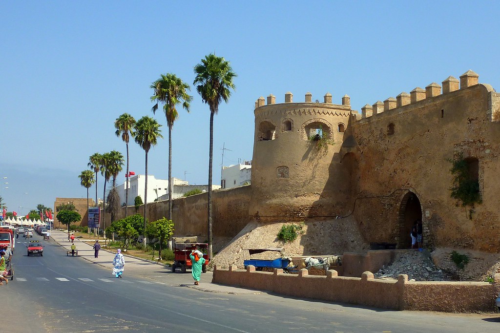 https://mdw-travel-data-us-east-1.s3.amazonaws.com/img/country/Morocco/Azemmour-Beach/img_01.jpg