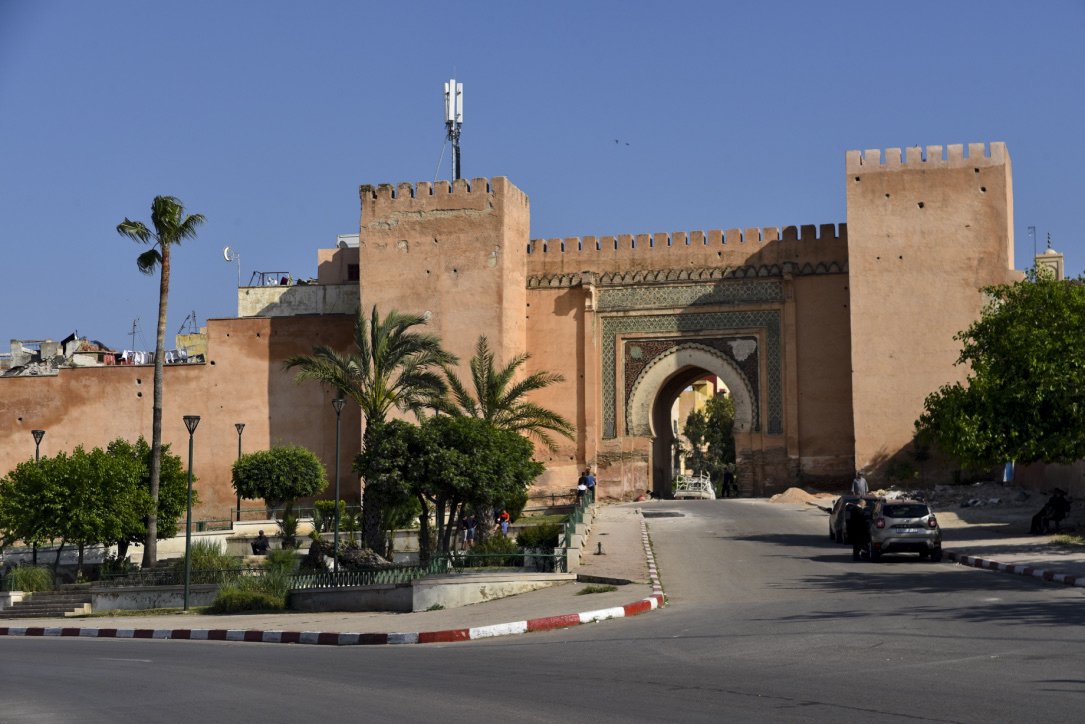 https://mdw-travel-data-us-east-1.s3.amazonaws.com/img/country/Morocco/Bab-Berdaine/img_01.jpg