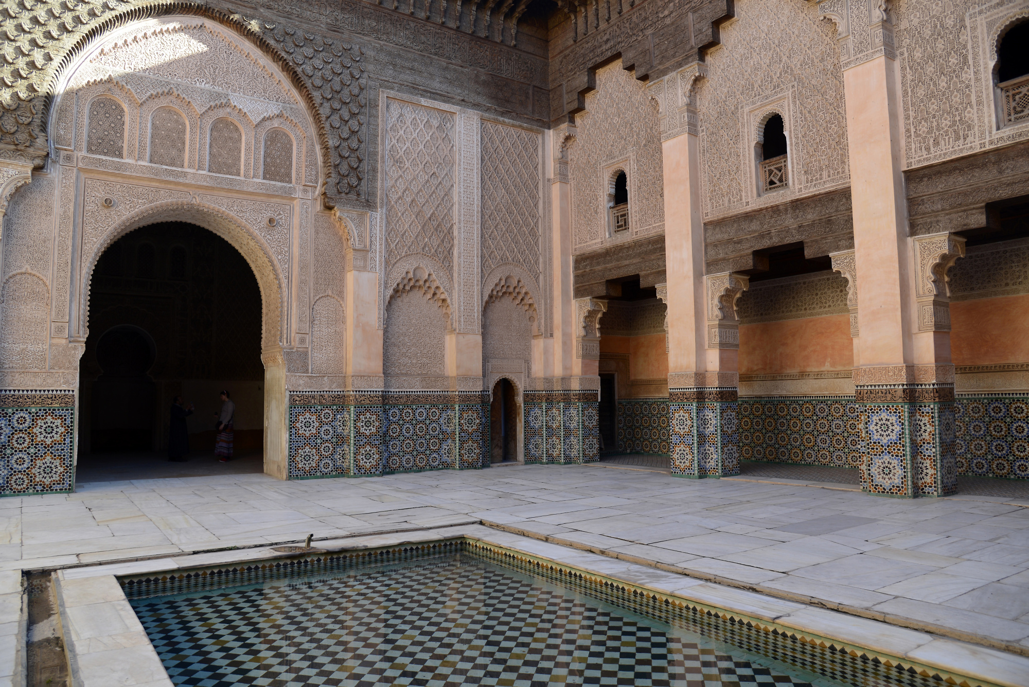 https://mdw-travel-data-us-east-1.s3.amazonaws.com/img/country/Morocco/Ben-Youssef-Madrasa/img_00.jpg