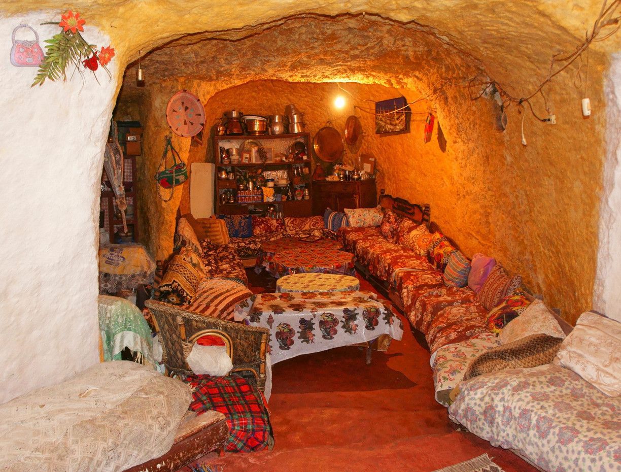 https://mdw-travel-data-us-east-1.s3.amazonaws.com/img/country/Morocco/Bhalil/img_02.jpg