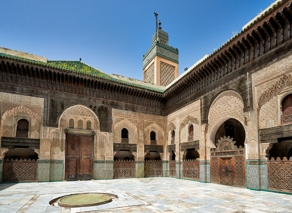 https://mdw-travel-data-us-east-1.s3.amazonaws.com/img/country/Morocco/Bou-Inania-Madrasa/img_01.jpg