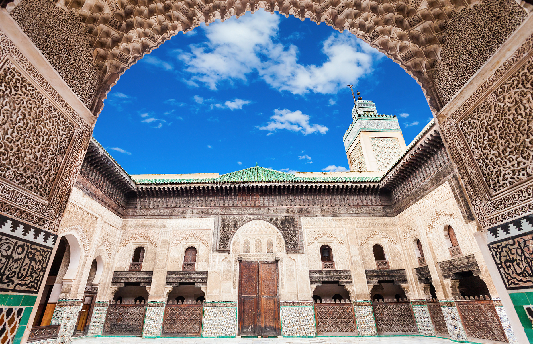 https://mdw-travel-data-us-east-1.s3.amazonaws.com/img/country/Morocco/Bou-Inania-Mosque/img_03.jpg