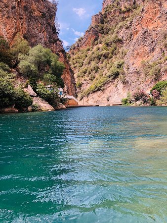 https://mdw-travel-data-us-east-1.s3.amazonaws.com/img/country/Morocco/Cascades-dAkchour/img_02.jpg