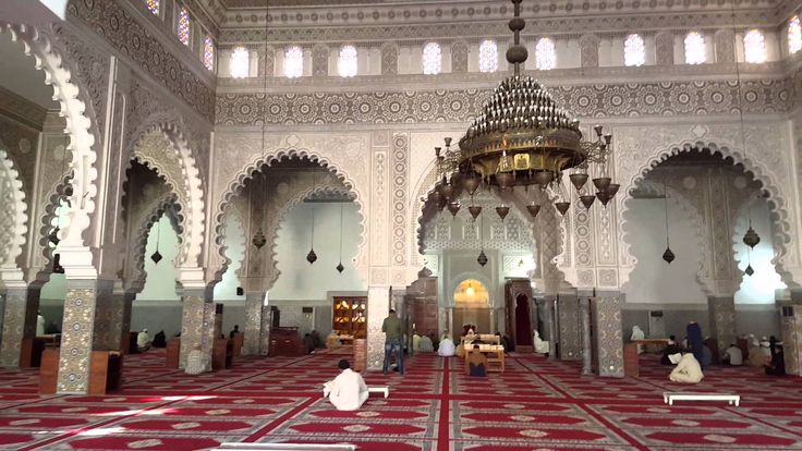 https://mdw-travel-data-us-east-1.s3.amazonaws.com/img/country/Morocco/Central-Mosque-of-Tangier/img_00.jpg
