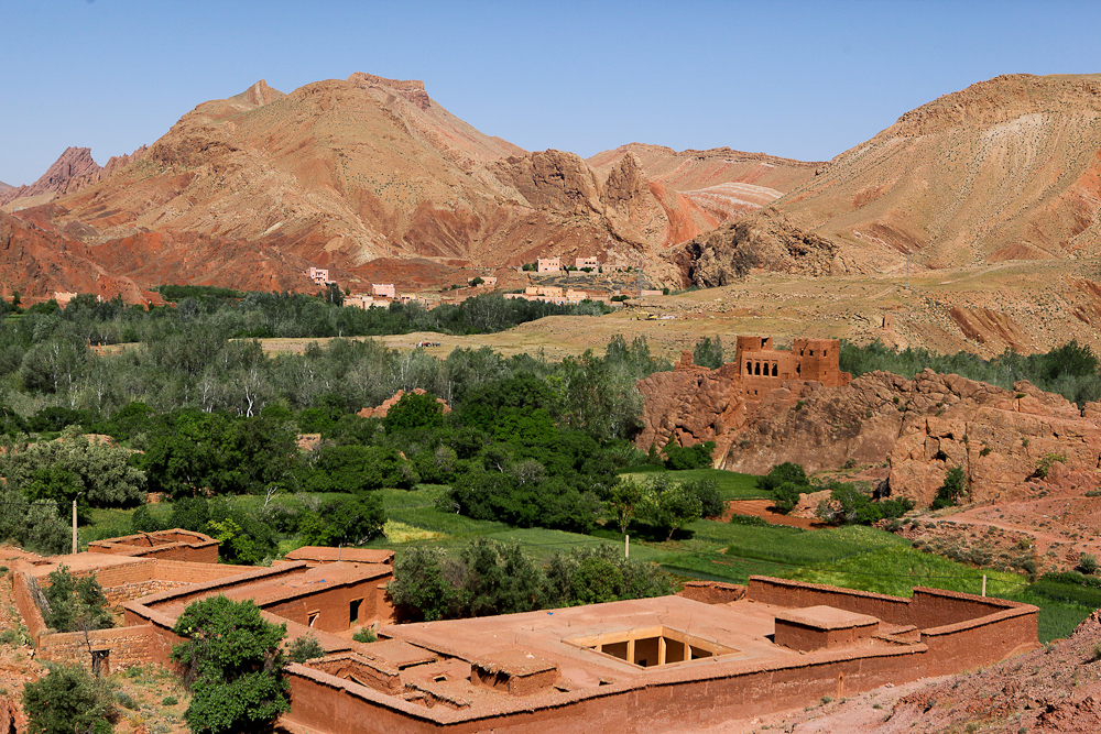 https://mdw-travel-data-us-east-1.s3.amazonaws.com/img/country/Morocco/Dades-Valley/img_01.jpg