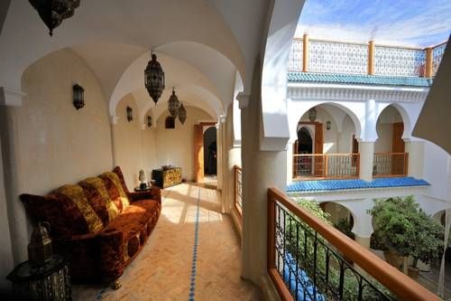 https://mdw-travel-data-us-east-1.s3.amazonaws.com/img/country/Morocco/Dar-Asrari/img_03.jpg