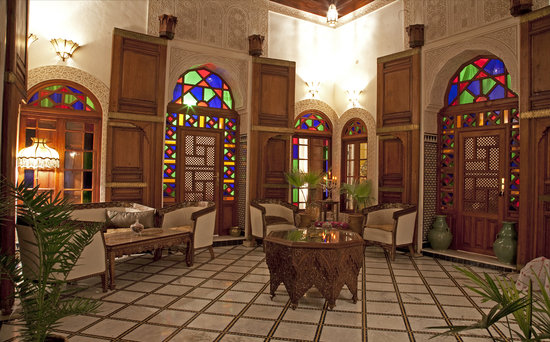 https://mdw-travel-data-us-east-1.s3.amazonaws.com/img/country/Morocco/Dar-Kenza/img_00.jpg