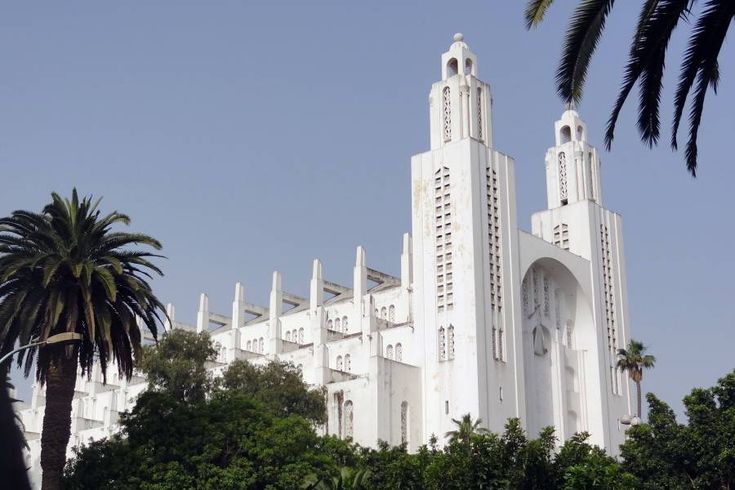 https://mdw-travel-data-us-east-1.s3.amazonaws.com/img/country/Morocco/Eglise-Sacre-Coeur/img_00.jpg