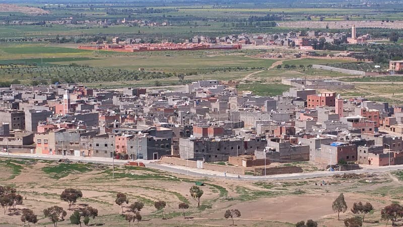 https://mdw-travel-data-us-east-1.s3.amazonaws.com/img/country/Morocco/El-Kelaa-des-Sraghna/img_02.jpg