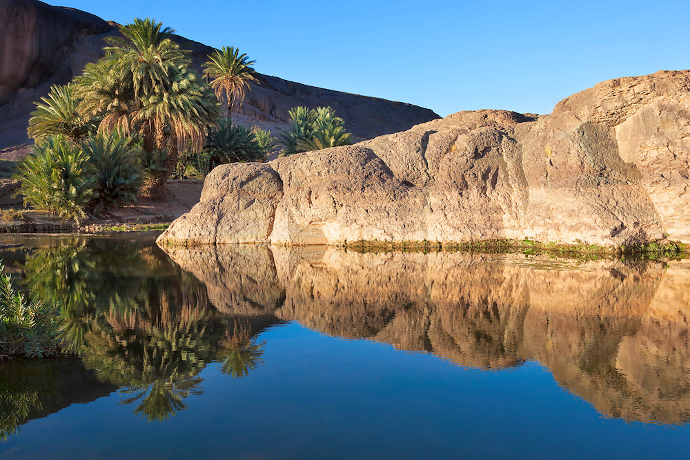 https://mdw-travel-data-us-east-1.s3.amazonaws.com/img/country/Morocco/Fint-Oasis/img_00.jpg