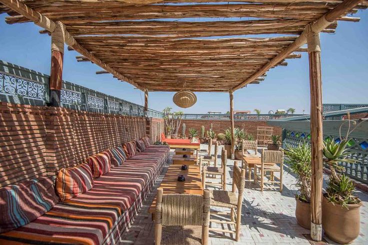 https://mdw-travel-data-us-east-1.s3.amazonaws.com/img/country/Morocco/Galerie-la-Kasbah/img_00.jpg