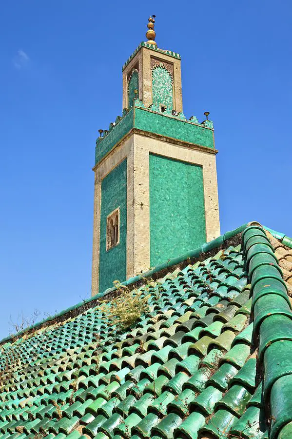 https://mdw-travel-data-us-east-1.s3.amazonaws.com/img/country/Morocco/Great-Mosque-of-Meknes/img_02.jpg