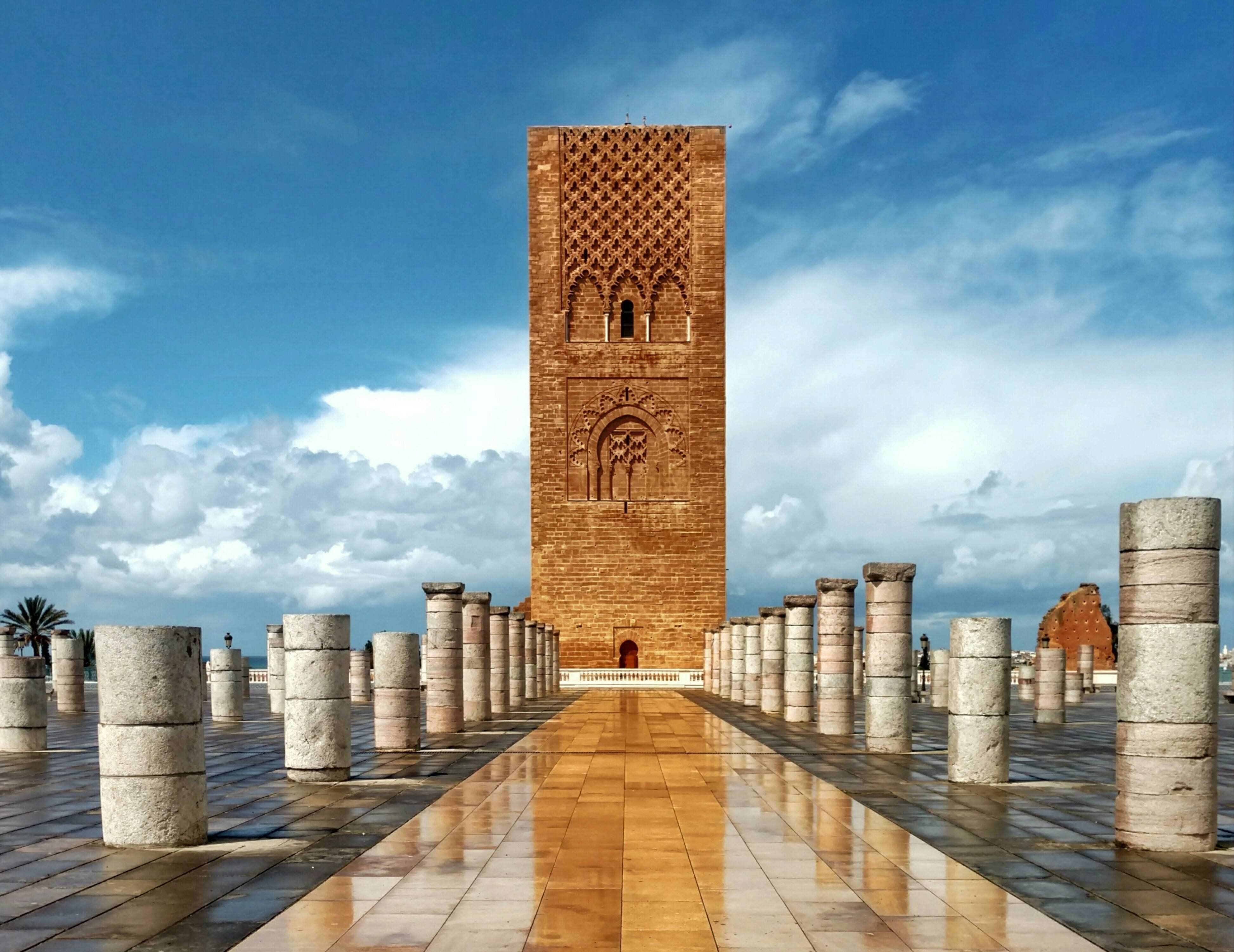https://mdw-travel-data-us-east-1.s3.amazonaws.com/img/country/Morocco/Hassan-Tower/img_01.jpg